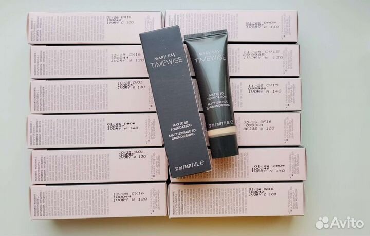 Тональная основа Mary Kay. Сроки 25-26 год