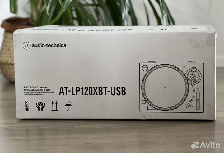 Audio-Technica AT-lp120xbt-USB NEW