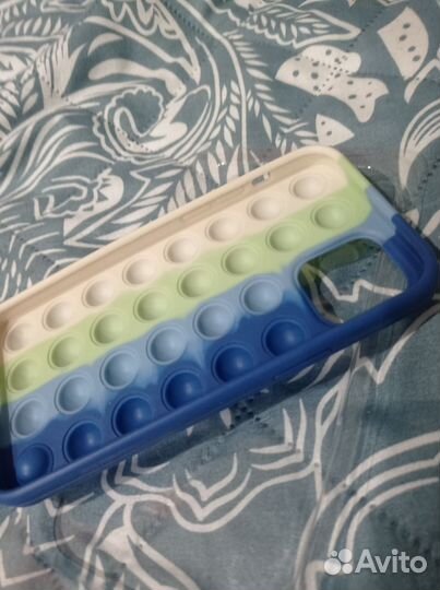 Чехол на iPhone 12