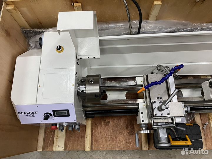 Токарный станок