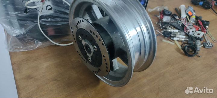 Диск на скутер r10