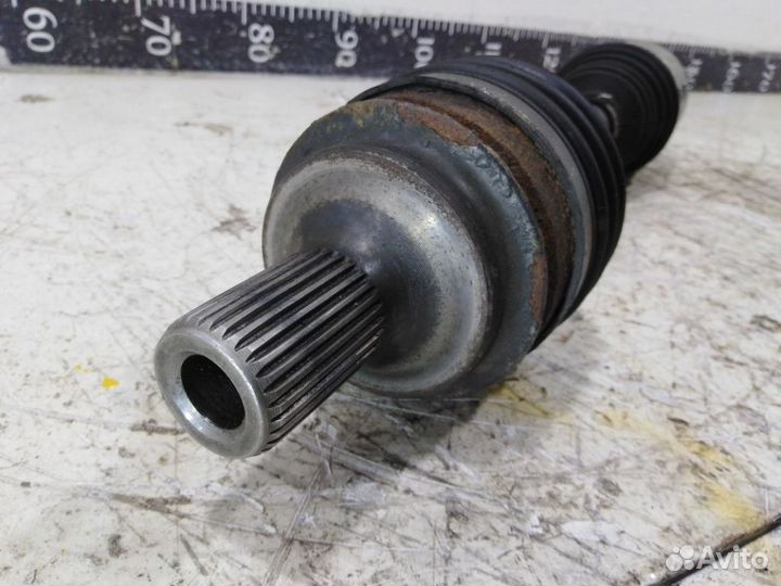 Привод передний левый