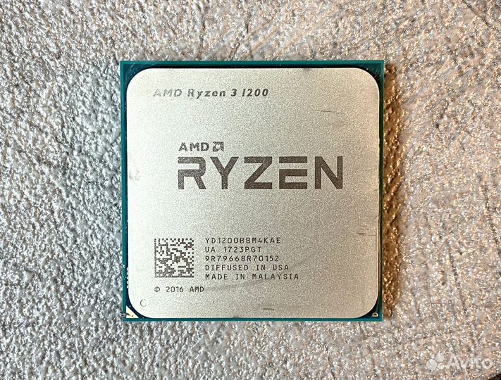 Процессор AMD Ryzen 3 1200 OEM