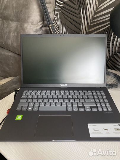 Ноутбук asus Laptop