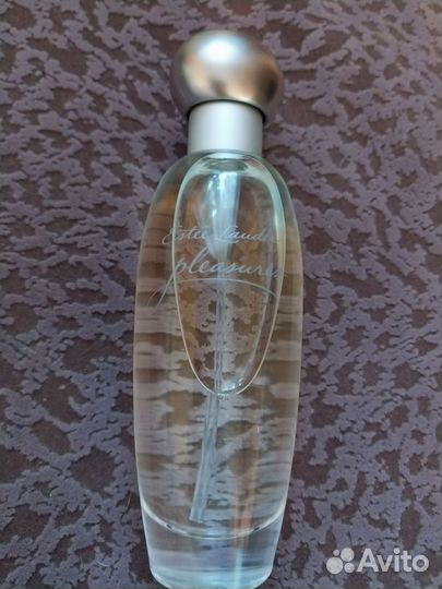 Парфюмированная вода жен Estee Lauder pleasures