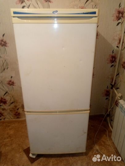 Подам Холодильник бу pozis