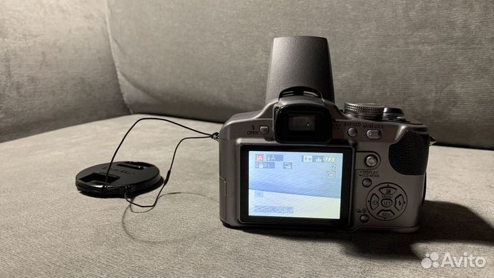 Цифровой фотоаппарат Panasonic Lumix DMC FZ18