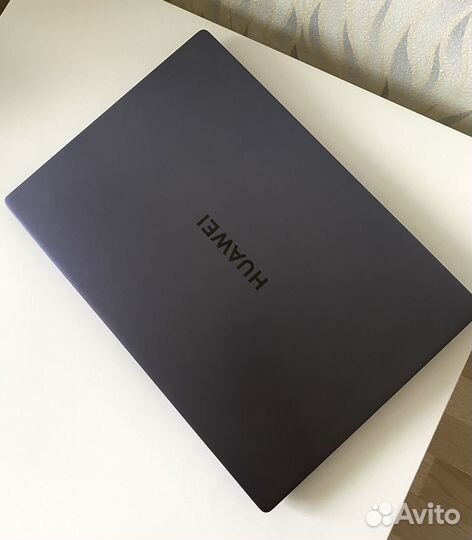 Huawei MateBook D 16 Core i5-12500H/16GB/512GB