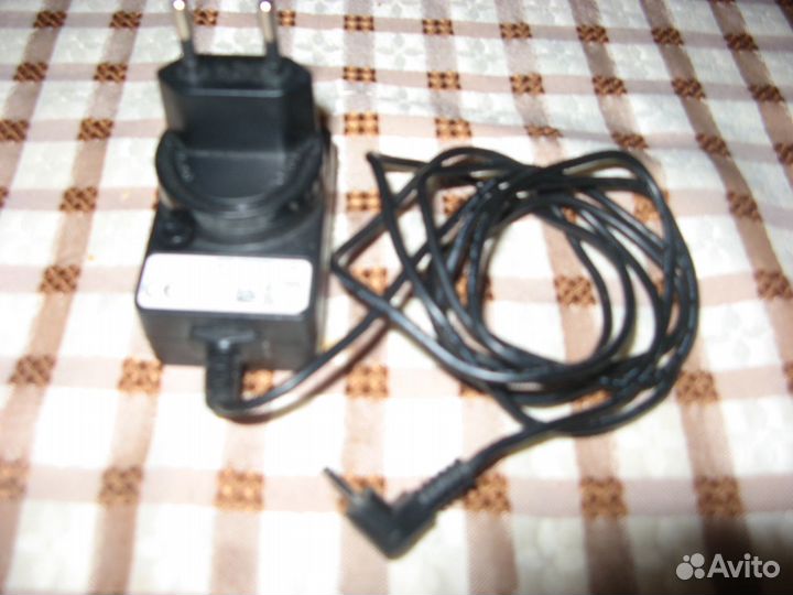 Зарядное устройство