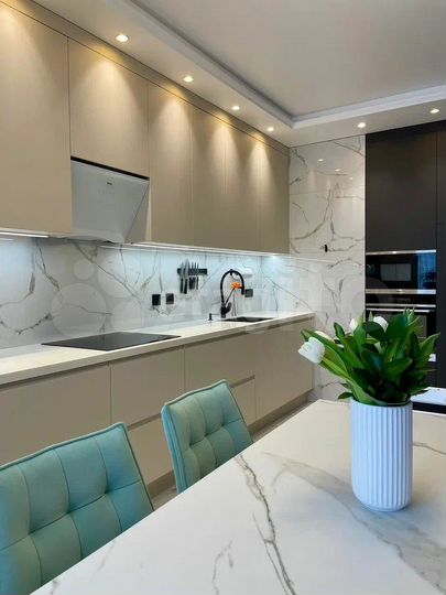 3-к. квартира, 107 м², 13/25 эт.