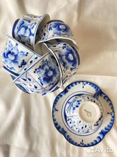 Фарфор Гжель (посуда, статуэтки)