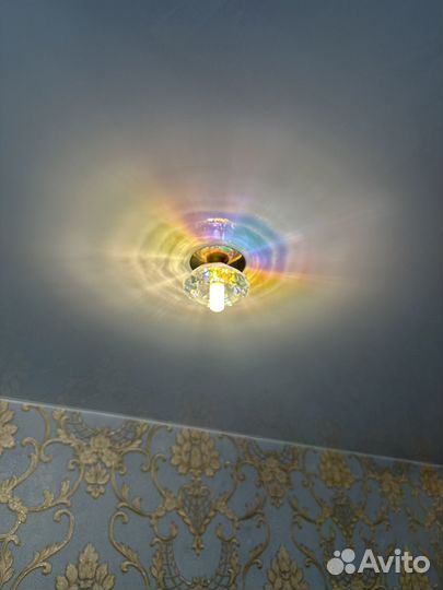 Светильник потолочный