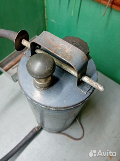 Нагнетатель масла ручной