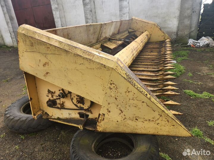 Комбайн New Holland TC 56, 1997