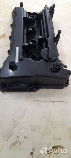 Клапанная крышка