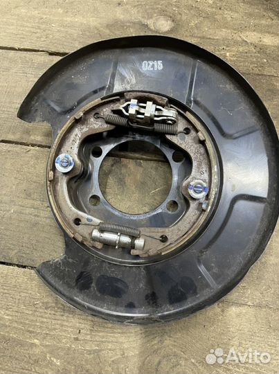 Механизм ручного тормоза Nissan Teana J32