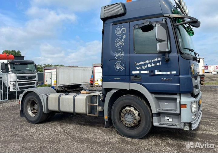 В разборке грузовик Mercedes,Actros mpii 2002-2009