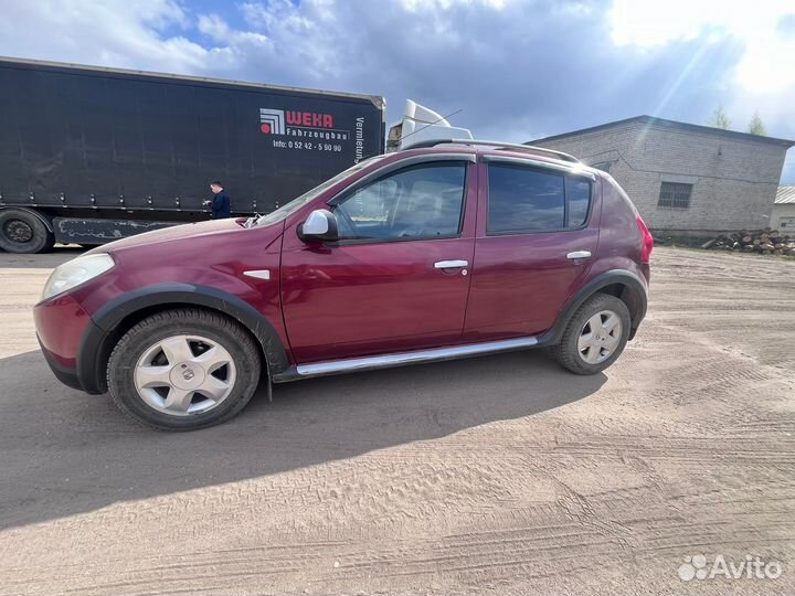 Renault Sandero Stepway 1.6 МТ, 2012, 144 500 км