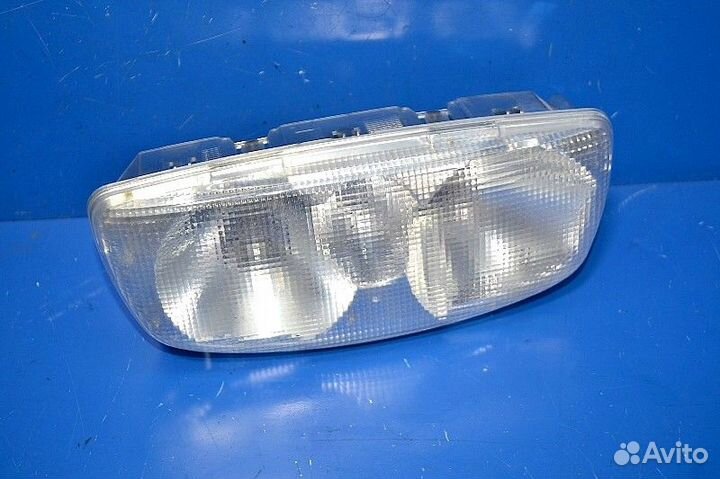 Салонный осветитель mercedes-benz Actros MP2/MP3 1