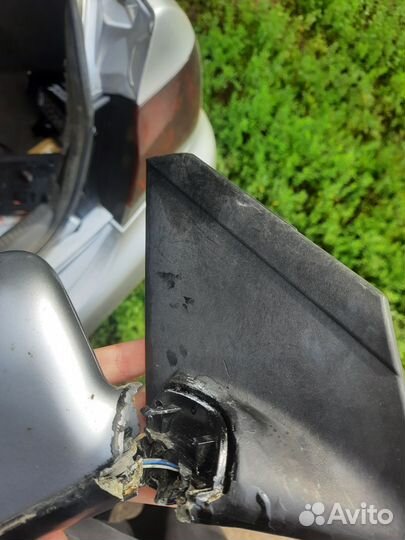 Боковое зеркало на lancer 9