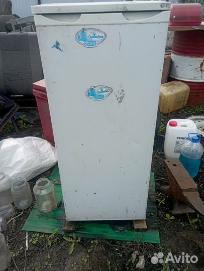 Холодильник бу маленький высота 85 см