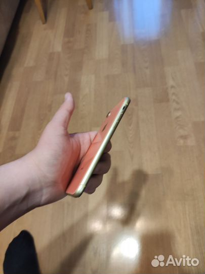 iPhone Xr, 64 ГБ