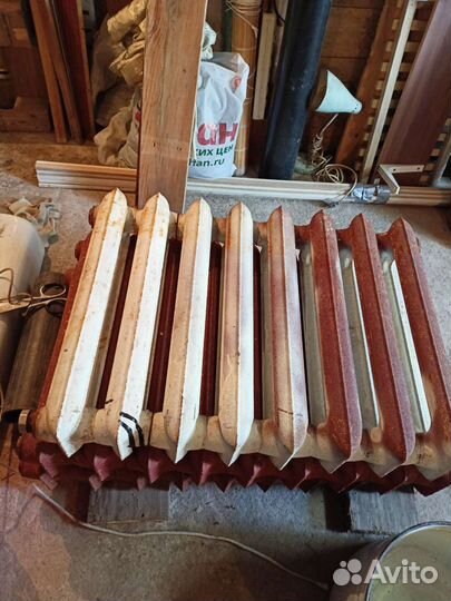 Батарея чугунная