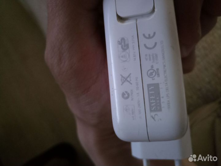 Зарядка на macbook