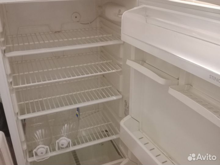 Холодильник stinol