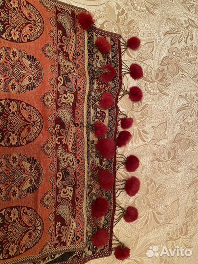 Шарфы и палантины