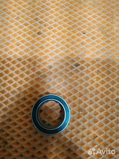 Подшипник компрессора кондиционера универсальный