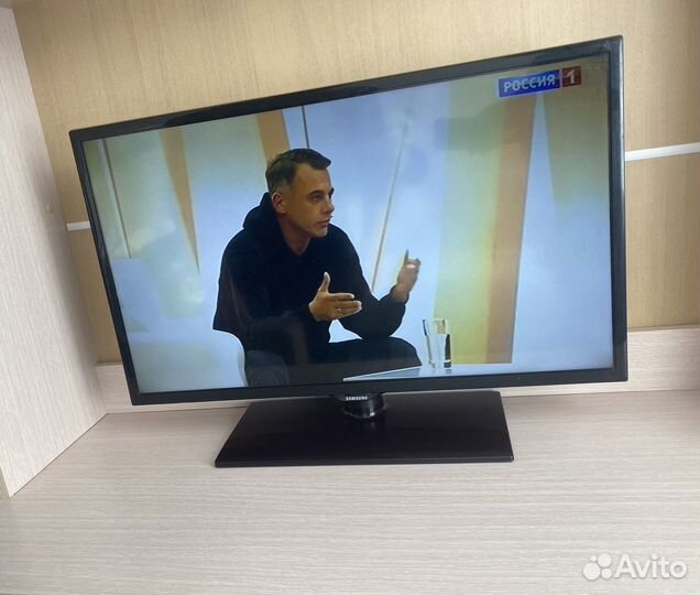 Телевизор Samsung 32 дюйма