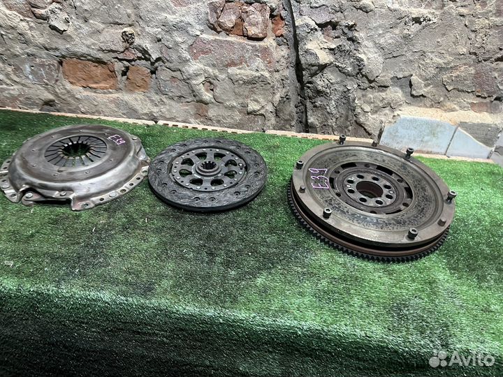 Сцепление в сборе с маховиком BMW E39