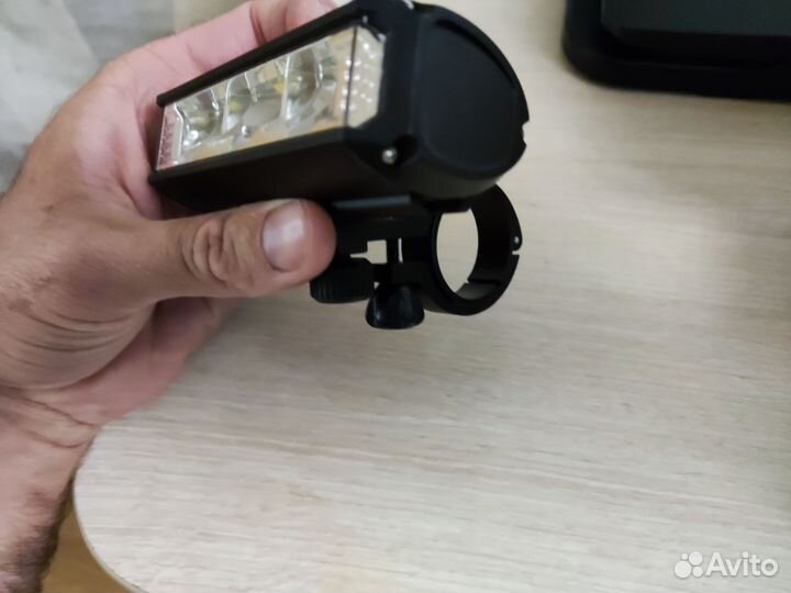 Фонарь для велосипеда