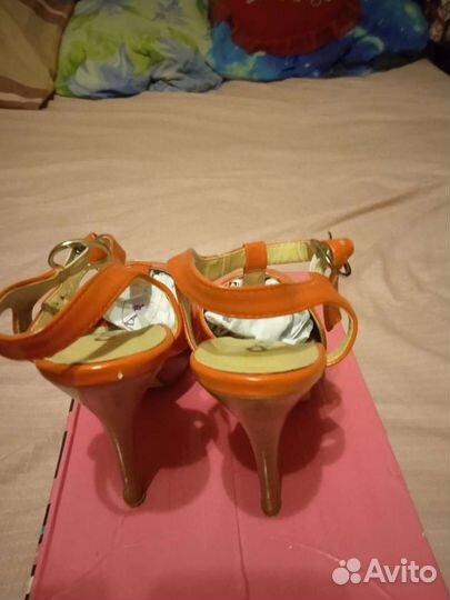 Босоножки женские 36 размер