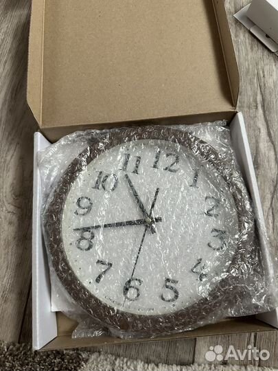 Часы настенные