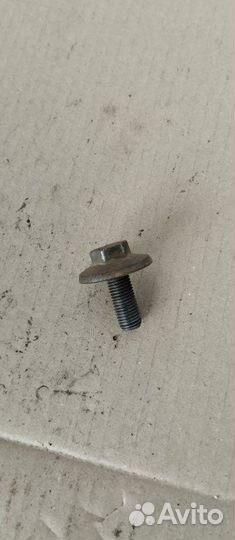 Болт шкива коленвала Ford Contour contour RKB 1995