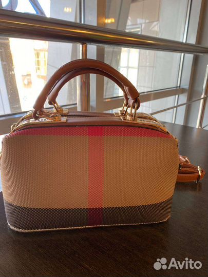 Женская сумка burberry