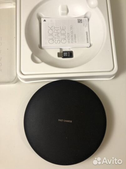 Беспроводное зарядное устройство Samsung EP-PG950