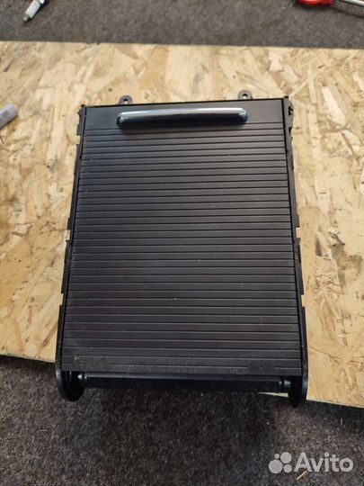 Бардачок подлокотника Vw Passat B6, CC, B7