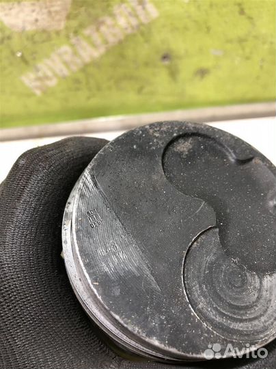 Поршень Фольксваген Пассат Б3