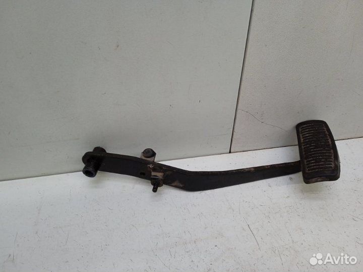 Педаль тормоза Kia Sorento BL 2.5 D4CB 2002