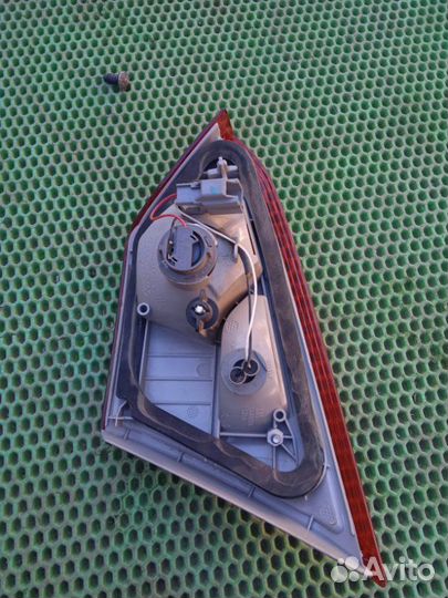 Фонарь задний левый Ford Focus 3