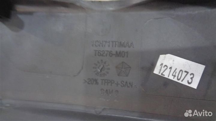 Кожух рулевой колонки верхний Dodge Caliber PM 20