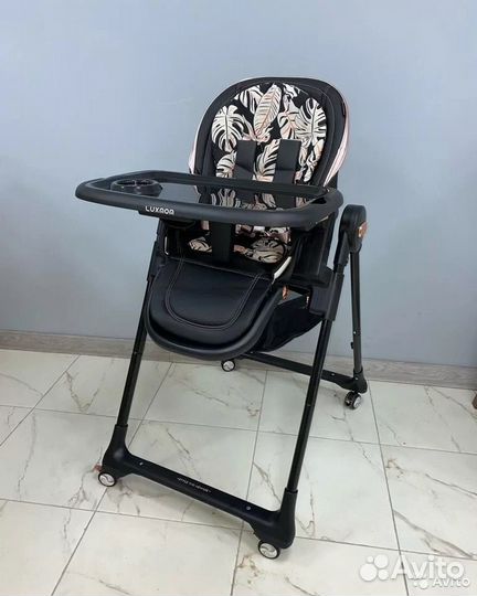 Стульчик для кормления новый