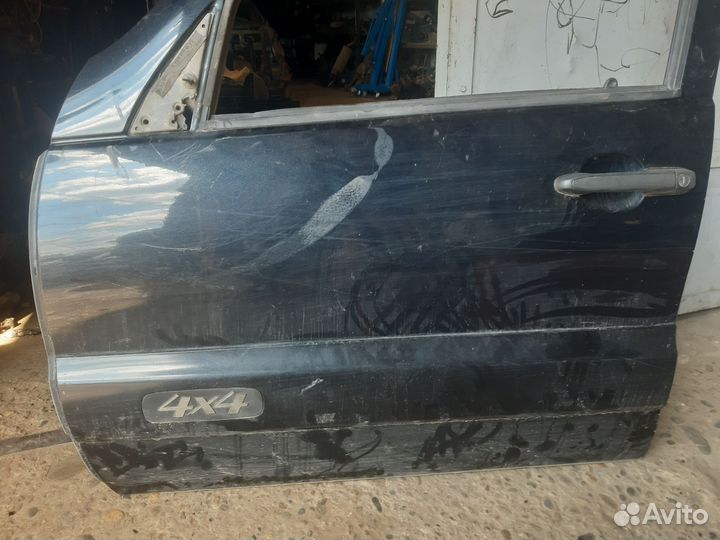 Двери левые chevrolet niva