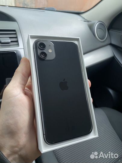 iPhone 11, 64 ГБ