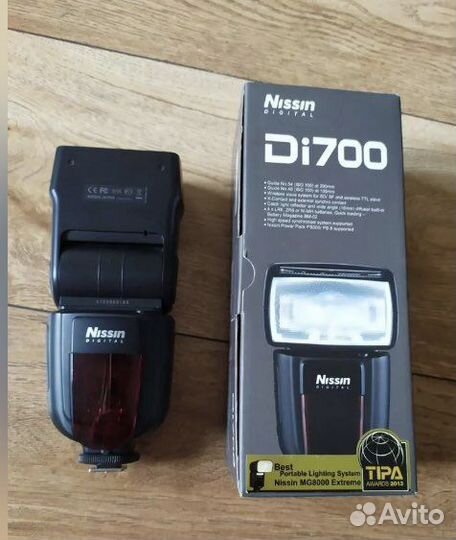 Вспышка для canon nissin di700