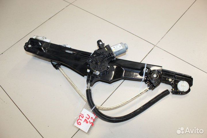 Стеклоподъемник передний правый-левый