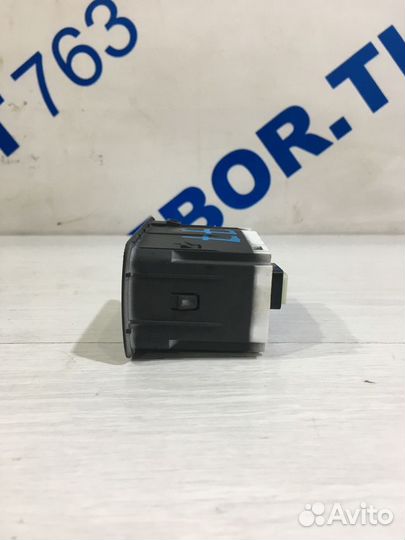 Блок кнопок hyundai solaris 2 1.4 мт седан